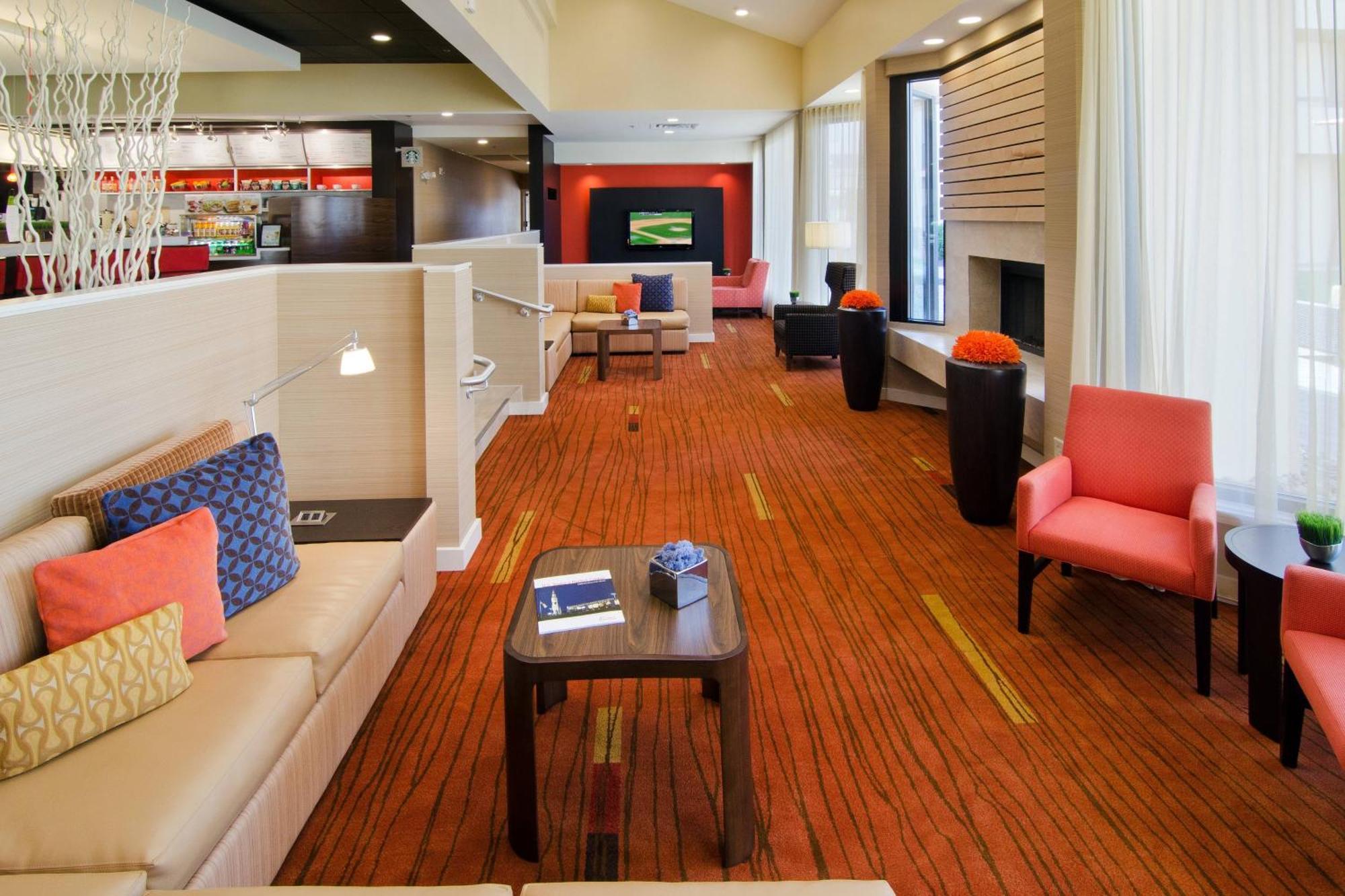 Courtyard By Marriott Huntsville University Drive Exterior photo